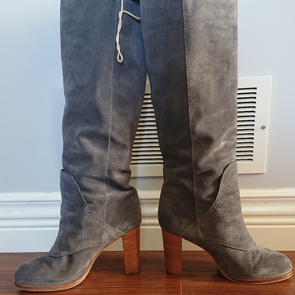 Marc by Marc Jacobs - style 694888 'Beaverton' - Picture 3 of 8